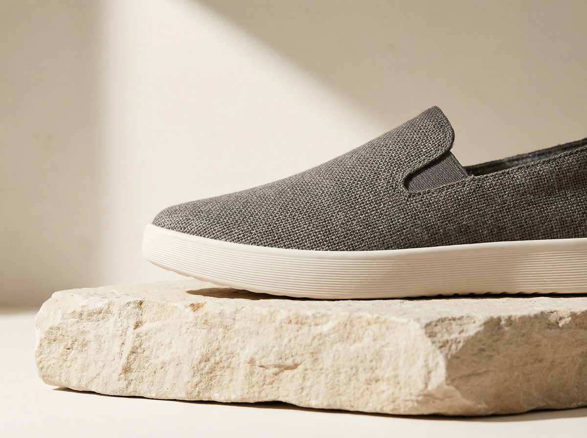 헴프 캔버스의 시원한 착화감