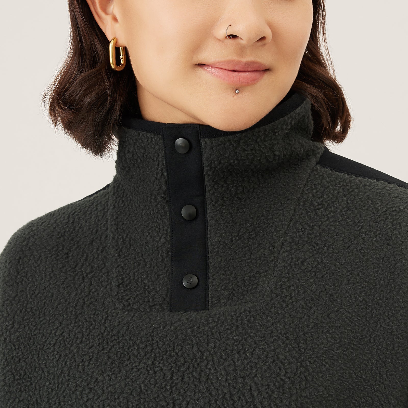 Women's Fluff Fleece Pullover - Natural Black (Natural Black)