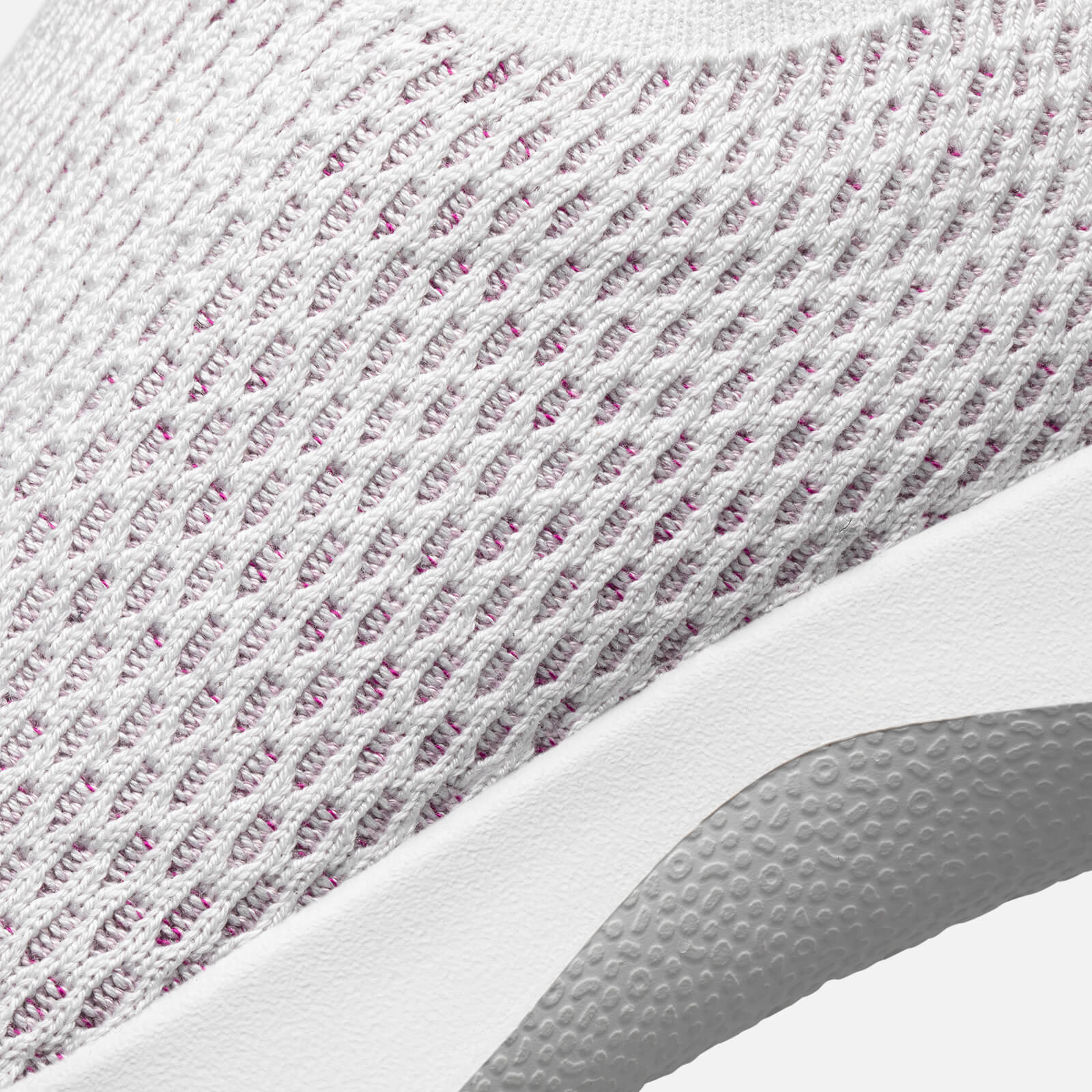 Women's Tree Dasher Relay - Prisma White (White Sole)